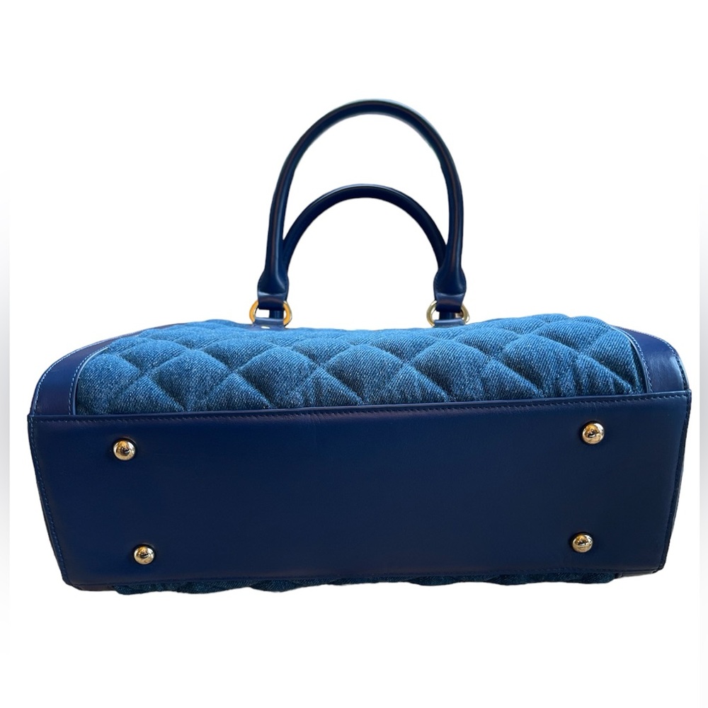 NWT St. John Quilted Purse - Picture 6 of 16